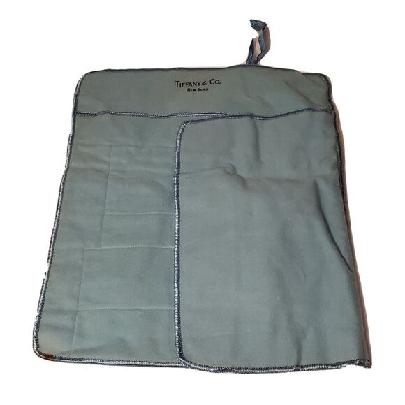 Tiffany & Co. Other - VTG TIFFANY & CO STERLING SILVER ANTI TARNISH 5 SLOT FLAT WEAR KNIVE ROLL BAG